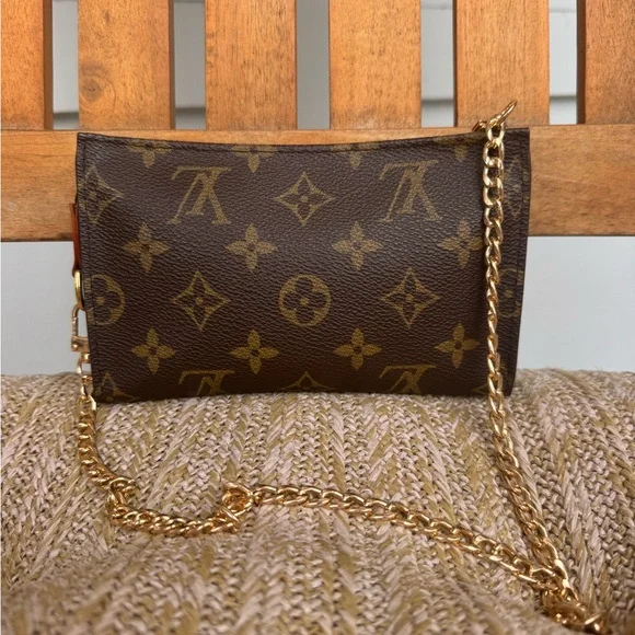 Louis Vuitton Monogram Toiletry Pouch on Chain Authentic LV Crossbody Clutch Bag - Picture 1 of 13